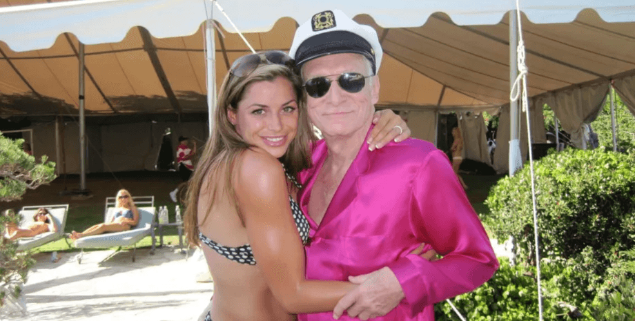 Луїза Гловер, модель Playboy, безхатченко, маєток Х'ю Хефнера, оренда житла, Віндзор, збір коштів, модель року