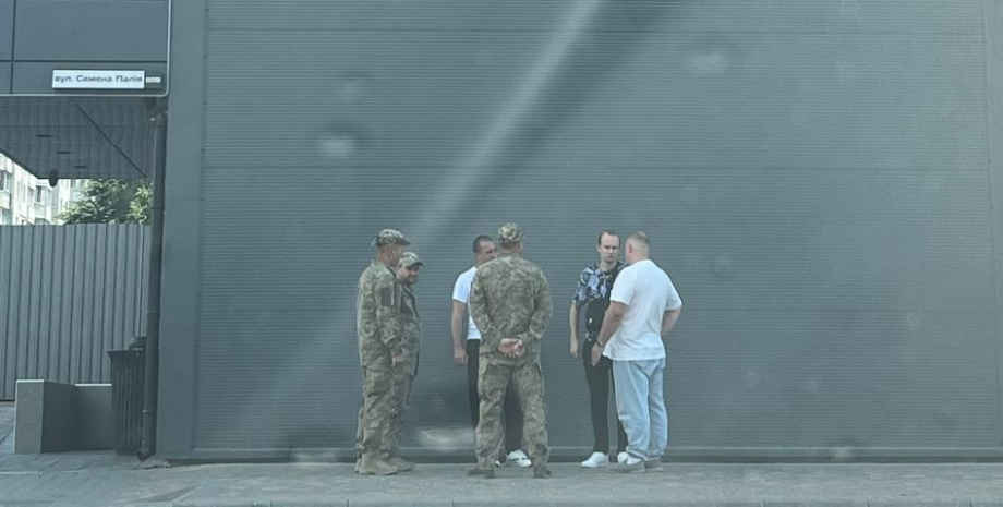 рейд ТЦК рейд ТЦК, война в Украине, рейд тцк киев, мобилизация