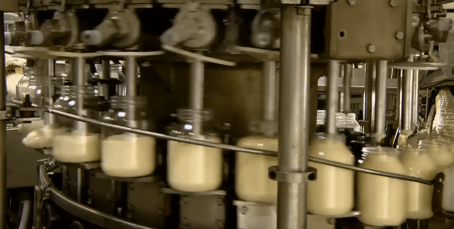 Майонез, рецепт майонеза, как делают майонез, соус, любимый соус, сырые яйца, яйца, приготовление майонеза, как сделать майонез