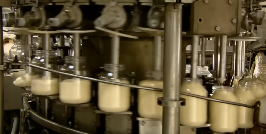 Майонез Майонез, рецепт майонезу, як роблять майонез, соус, улюблений соус, сирі яйця, яйця, приготування майонезу, як зробити майонез