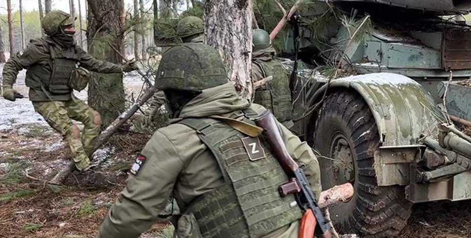 РФ перебрасывает десантников Владислав Волошин ЗС РФ