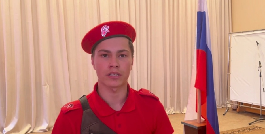 Il ragazzo del Kherson ha ridicolizzato il presidente Vladimir Putin mentre era ...