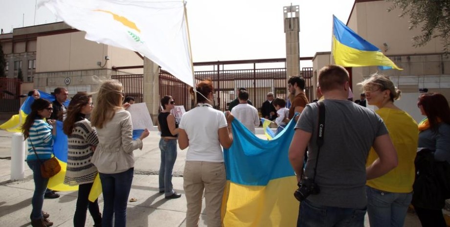 украинские беженцы на Кипре, украинские беженцы, беженцы из Украины, украинцы, Кипр