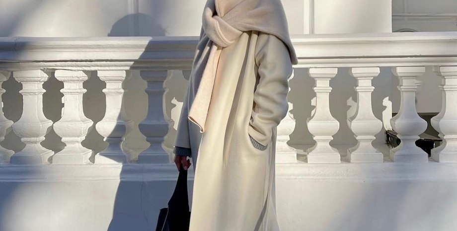 Розі Хантінгтон-Уайтлі, модне пальто, тренд сезону, тренди осені, модне пальто, жіноче пальто, класичне пальто,