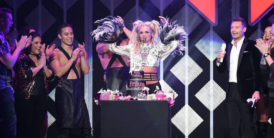 Бритни Спирс