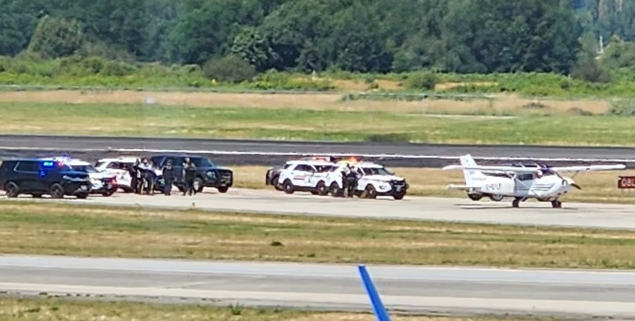 у канаді викрали літак