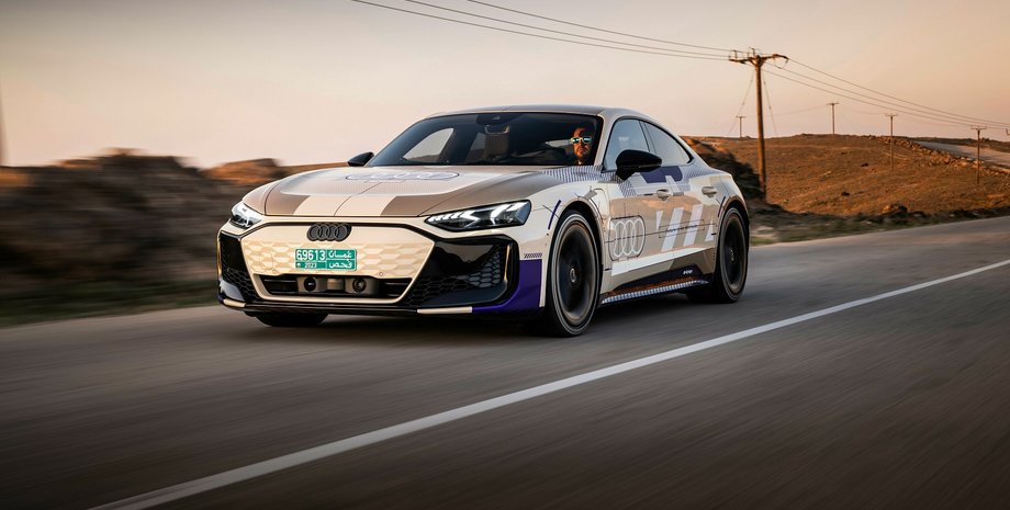 Audi e-tron GT, Audi e-tron GT 2025, новый Audi e-tron GT, электромобиль Audi
