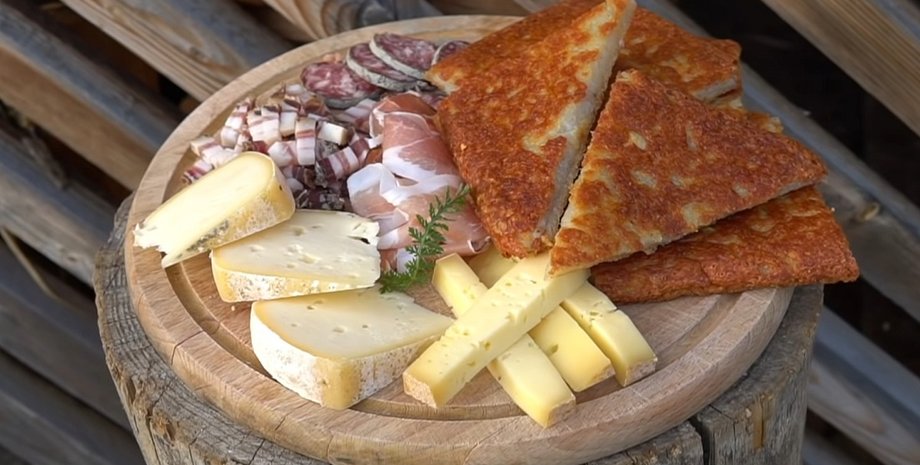 Хрусткий картопляний пиріг, картопляний пиріг, дерун