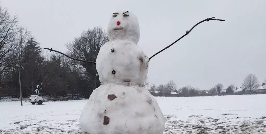 Снеговик Снеговик