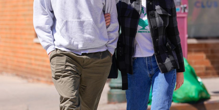 Дженніфер Лоуренс та Кук Мароні, чоловік дженніфер лоуренс, зірка голодних ігор, побачення, син дженніфер лоуренс