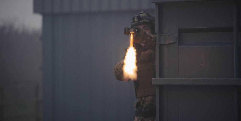 Боєць ЗСУ, Сили оборони, український військовий, українська армія