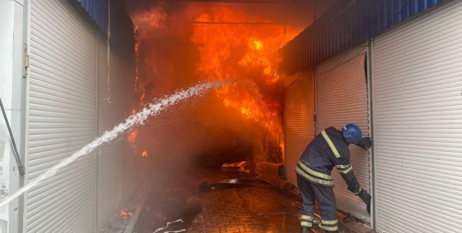 Слов'янськ обстріл сьогодні окупанти пожежа жертви ринок Лях ЗС РФ вторгнення