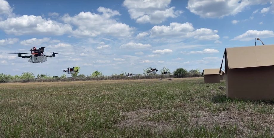 Дрони з коробок VRR Inc