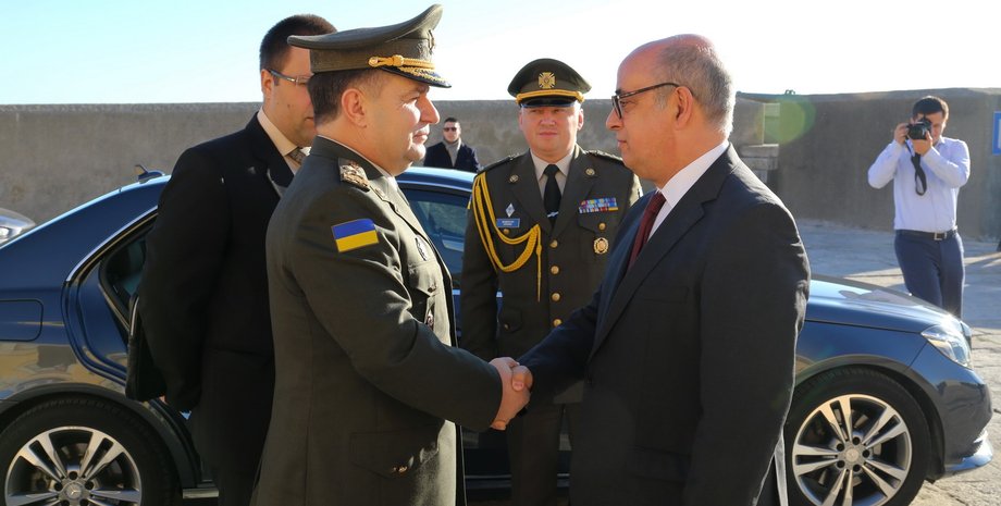 Степан Полторак и Хосе Альберто Азередо Лопес / Фото: mil.gov.ua