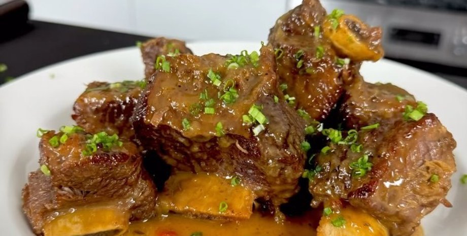 говяжьи ребрышки с яблоками, кулинарные рецепты