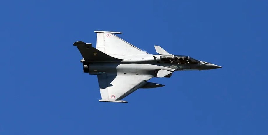 винищувач рафаль Франція