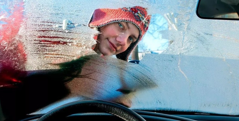 замороженное стекло авто, как разморозить авто, как разморозить стекло