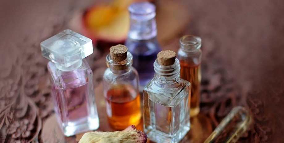 Таппуті Месопотамія парфуми хімік аромати вчені Туреччина