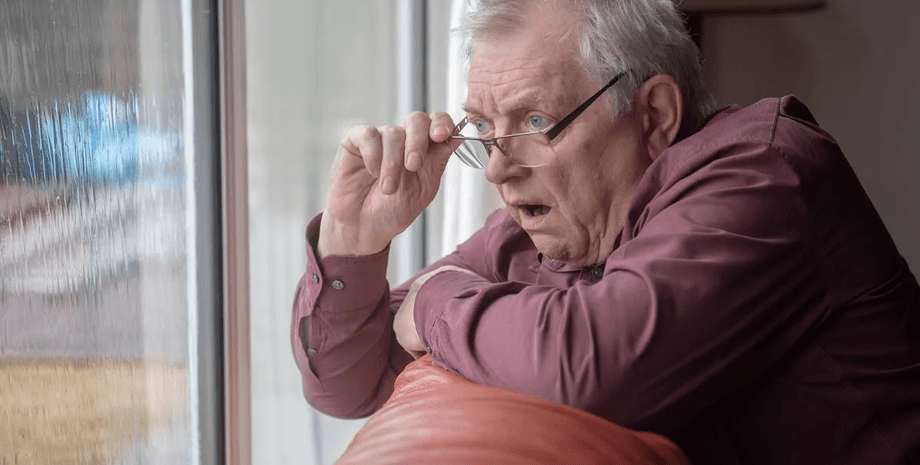 Сосед, месть соседу, конфликт соседей, снял дверь с петель, отомстил соседу, шумные соседи, соседи воровали вещи,