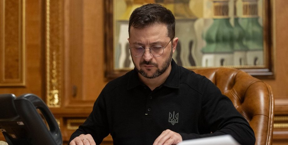 Зеленський, Володимир Зеленський, Зеленський скликає РНБО, Зеленський РНБО, МСЕК, скандал МСЕК, інвалідність прокурорів