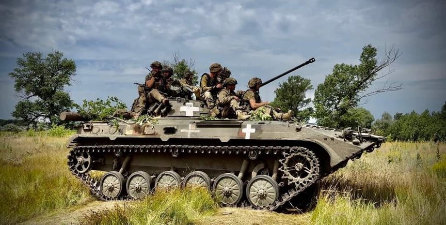 бронемашина ВСУ, БМП ВСУ, БМП Украина, украинская бронемашина, украинская бронемашина