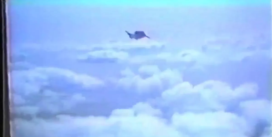 Парашутист, стрибок з літака без парашута, курйози, фото, США, трагедія