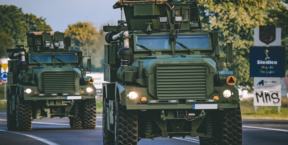 Бронемашины Cougar , Польша, фото