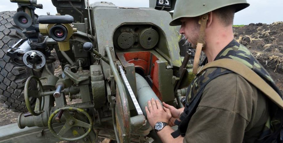 Артиллерия АТО / Фото: facebook.com/oleksandr.klymenko