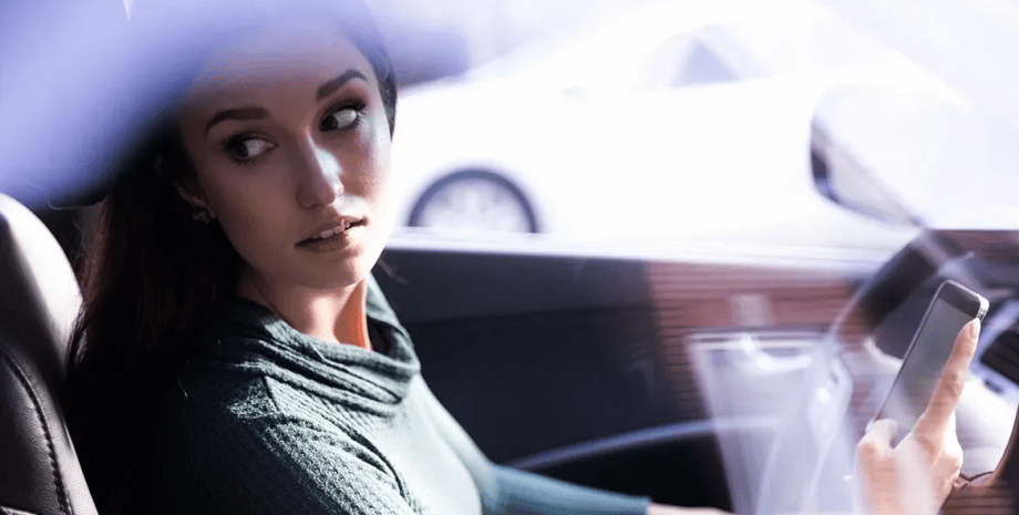 Эксперт рассказывает о "секретной" кнопке для улучшения обзора рулевая