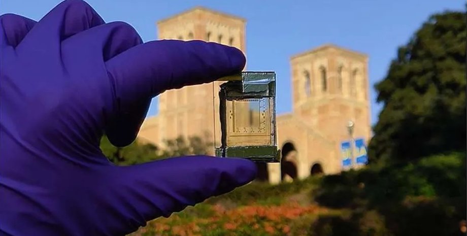 чип, напівпровідник