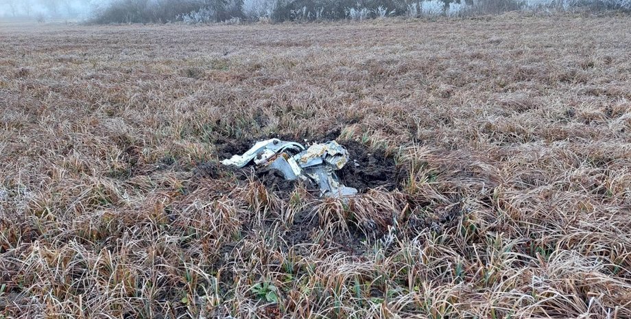 упала ракета в молдове, обломки ракеты в молдове