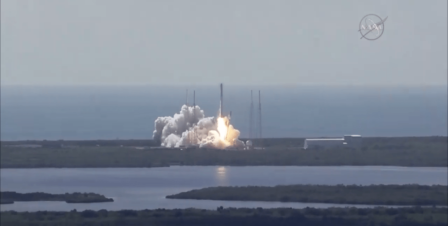 Старт ракеты Falcon 9 / Фото: NASA