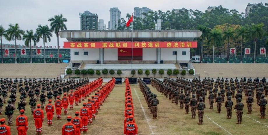 Си Цзиньпин вынужден был провести масштабные чистки в вооруженных силах