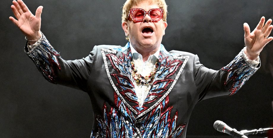 Элтон Джон