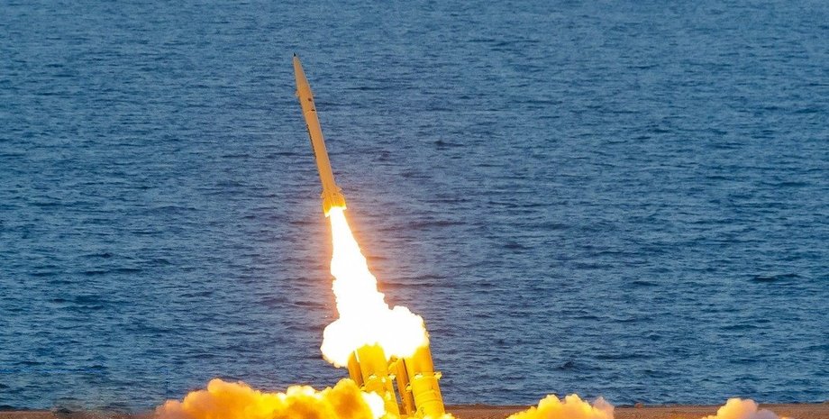 Запуск ракеты Fath-360, ракеты Fath-360, Fath-360