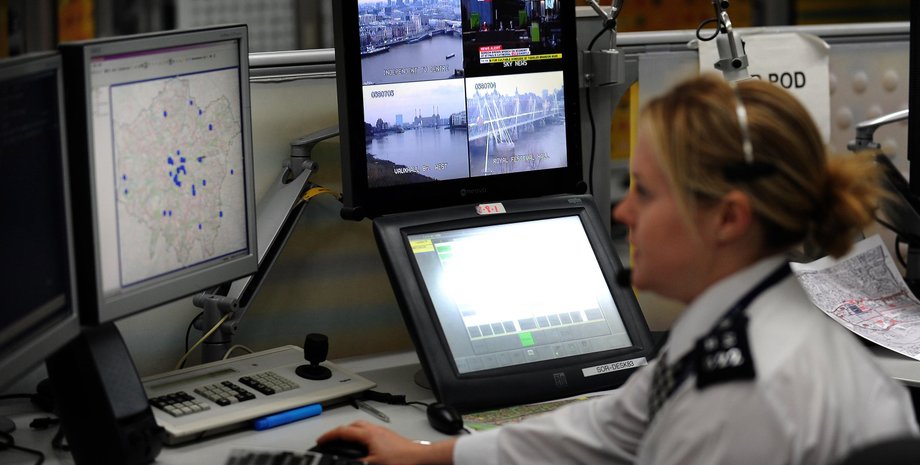 Британка 2000 раз звонила в экстренную службу, 56-летнюю Соню Никсон из Харроу