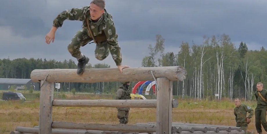 Підлітки, РФ, військова форма, військова служба, підготовка