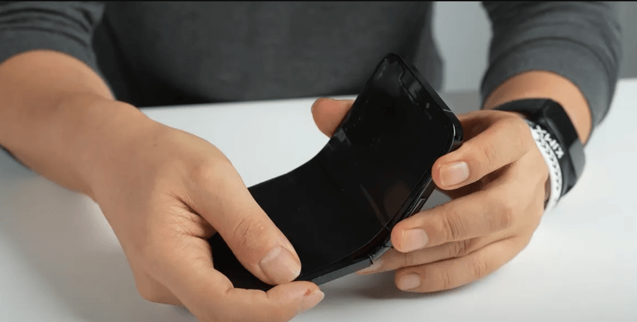 складной iPhone как выглядит