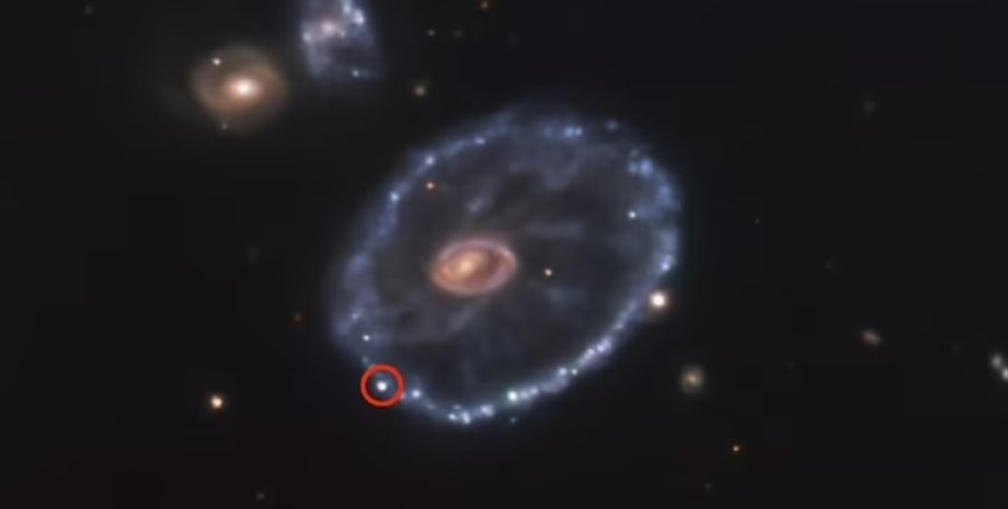 Галактика Колесо Телеги взрыв сверхновой