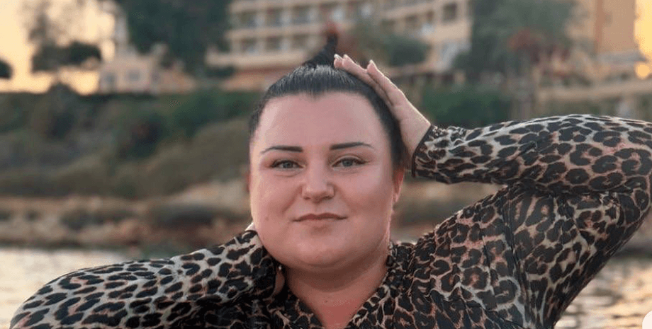 alyona alyona продає свої речі