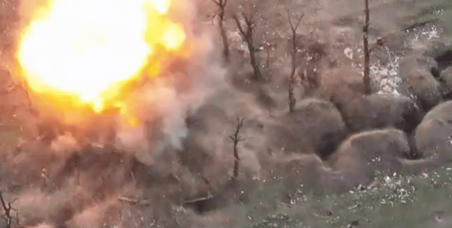 After the Ukrainian drone reached Russian trenches, it exploded, thus causing da...
