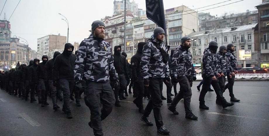 Фото: Національні Дружини