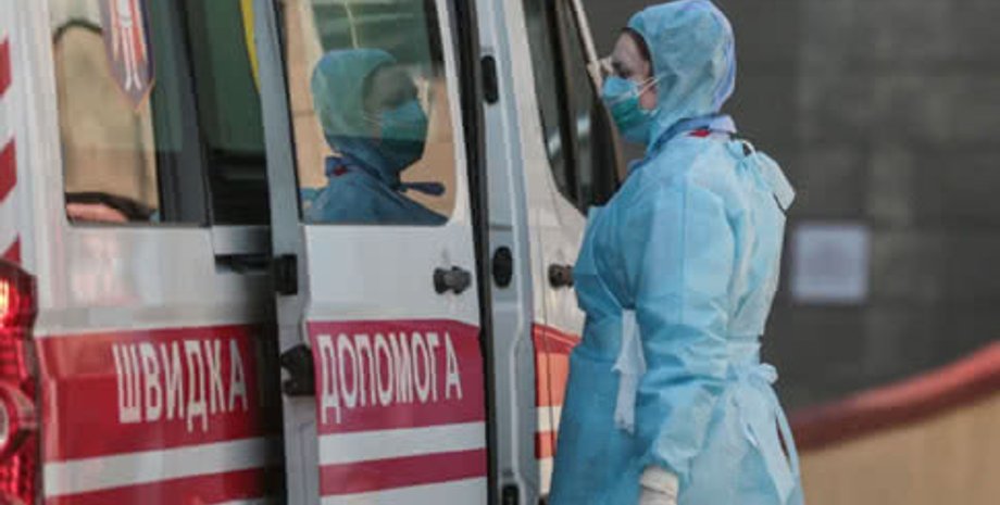 коронавирус, скорая помощь, украина, медик, маска, ковид