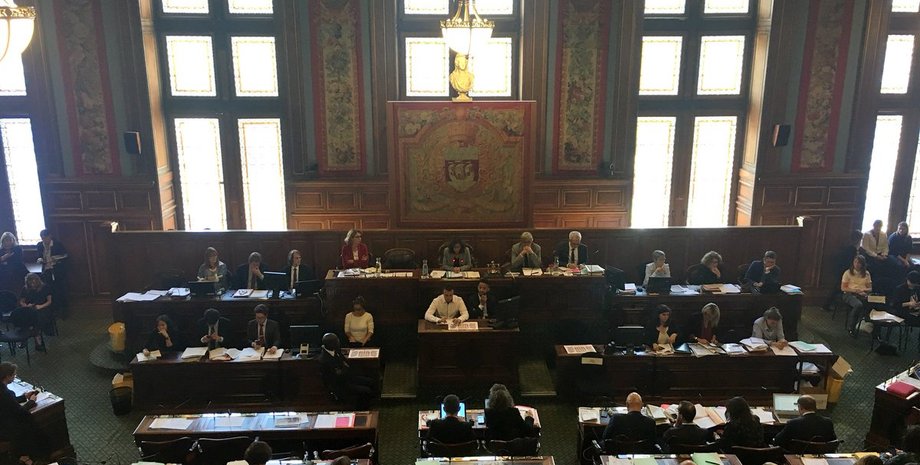 Фото: twitter.com/Anne_Hidalgo