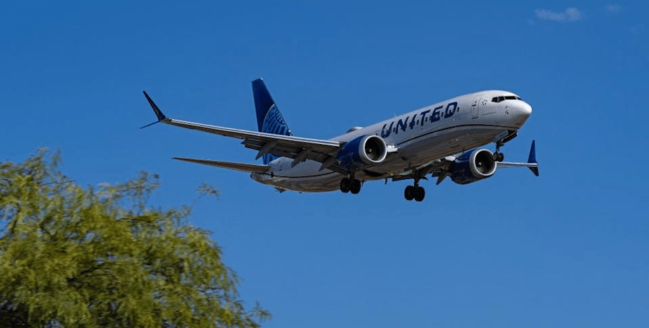 Самолет, United Airlines, худшее место в самолете, худшее место в первом классе, места в самолете, выбор места в самолете,