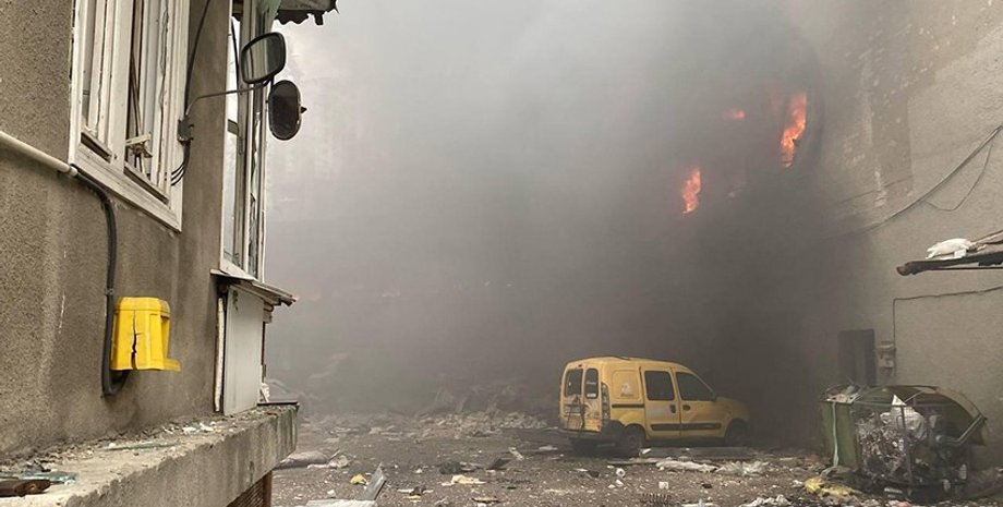 обстріл києва, обстріл києва сьогодні, ракетний обстріл сьогодні, новини києва вибухи сьогодні, вибухи дрогобич сьогодні, новини україни вибухи, новини київ сьогодні вибухи