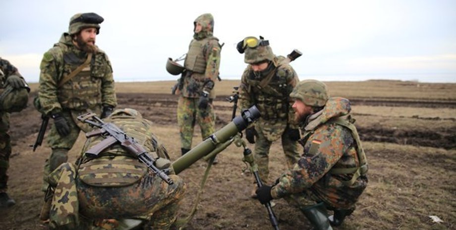 Фото: Пресс-центр "Азова"