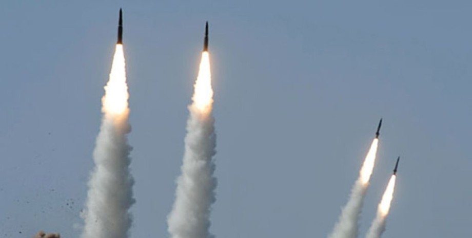 Падения запущенных по Украине ракет на территории России