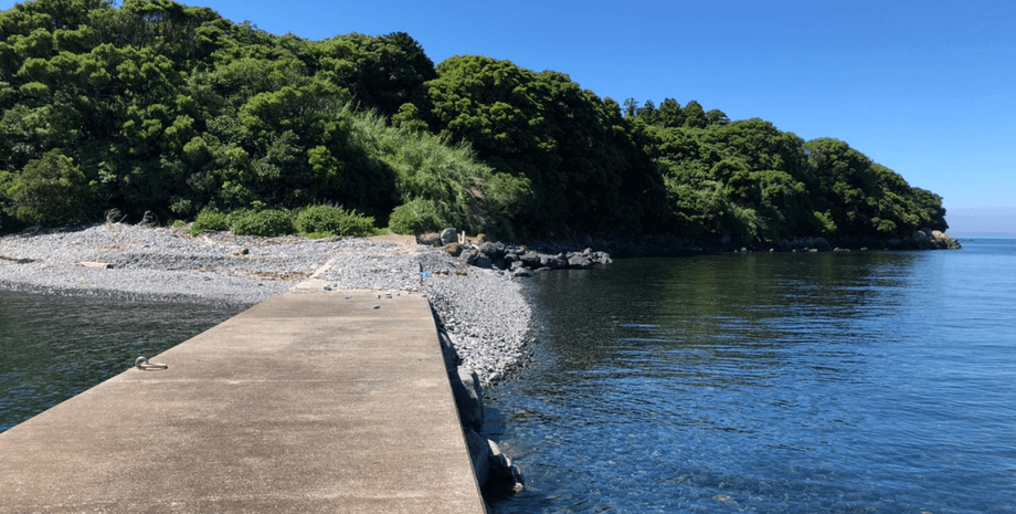 Остров Цумага, Япония, прятки на безлюдном острове, соревнование по пряткам, игра в прятки, безлюдный остров