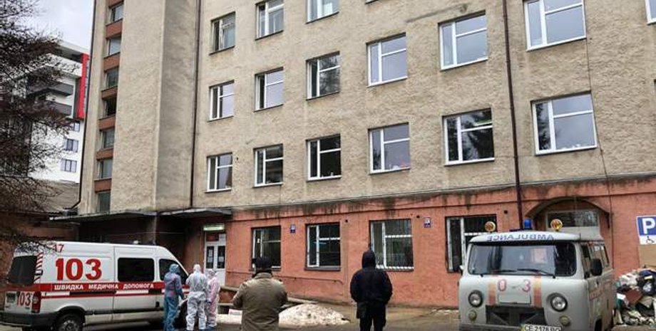 больница в черновцах, пожар в черновцах, самоподжог, роман кличук, пожар в больнице